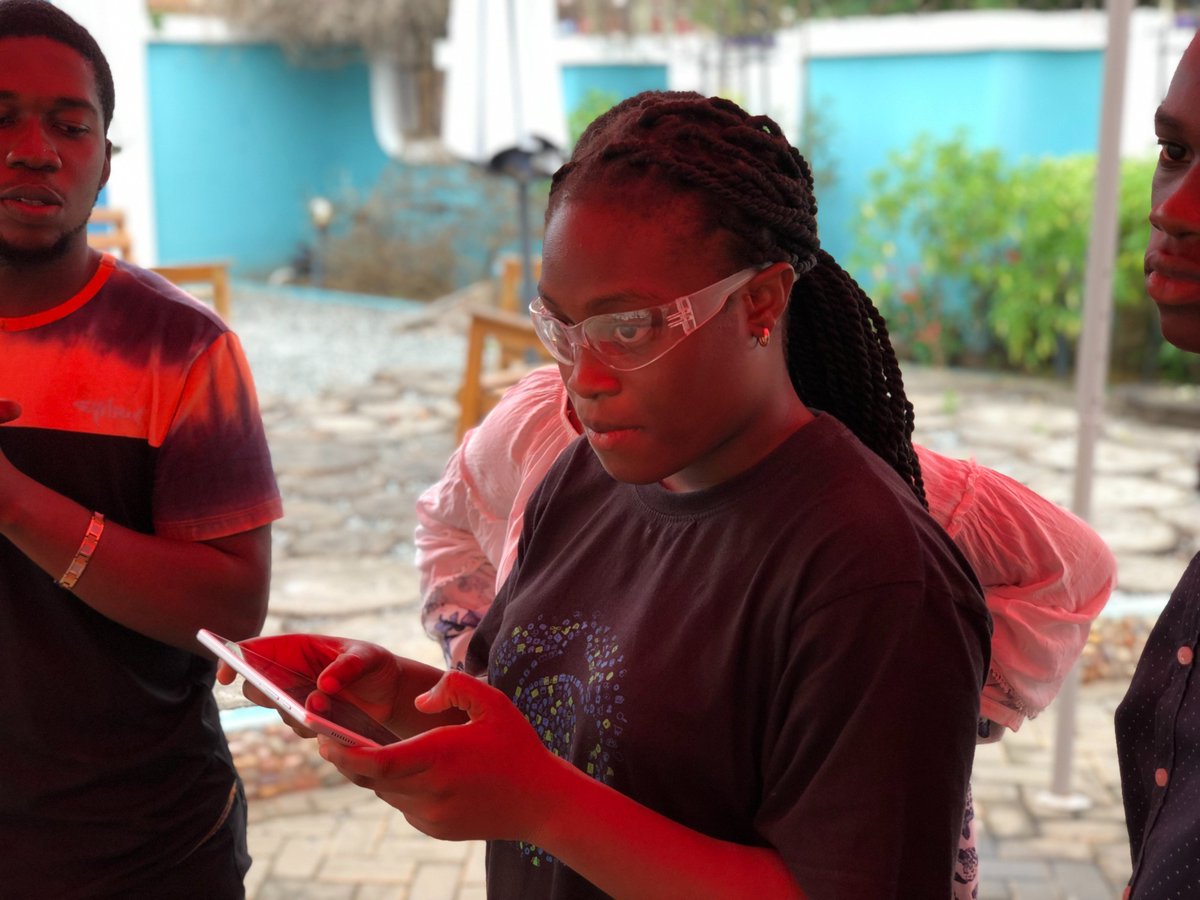 SoronkoKids's tweet photo. The second day of the drone technology workshop started with a short quiz. The kids were put into five groups. Each group had a pilot and co-pilot while the rest were spotters. #flydrones #kidscreate #kidscode #ghanaflyinglabs #Soronkotechykids #Soronkoimpact https://t.co/y261YZdUpy