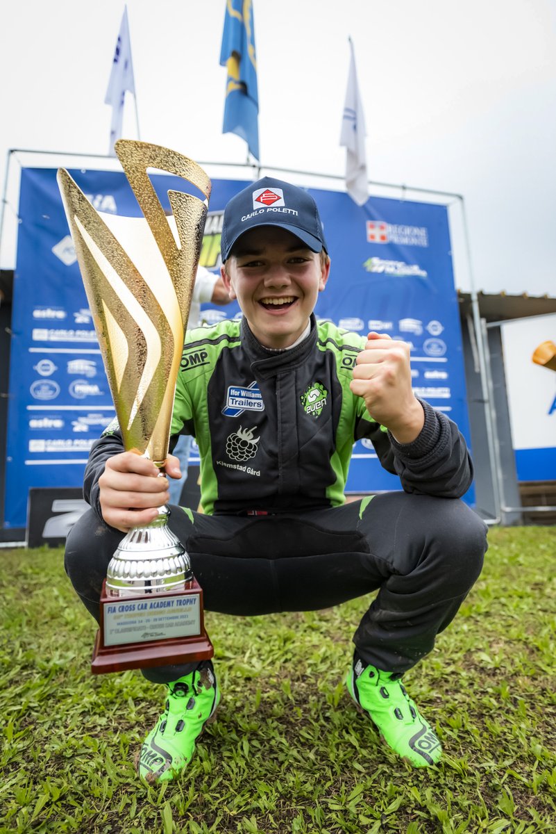 EVENmanagement's tweet photo. News in today that our #NextGeneration driver @PederKarl is 1 of 5 young drivers in the finale for the 2022 Bilsporttalentet!  #TeamEVEN    

https://t.co/KVIpacFTnZ https://t.co/eJf28ZZ2sI