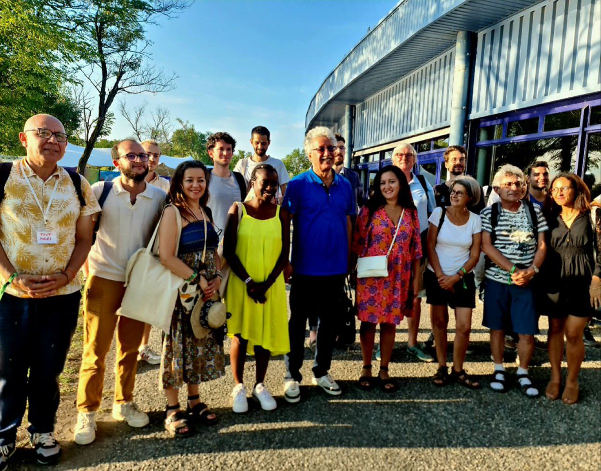 leilachaibi's tweet photo. Rencontre aux #Amfis2022 avec Hamma Hammami, grand défenseur de l'État de droit et des droits du peuple, figure de la gauche tunisienne🇹🇳, longtemps emprisonné sous Ben Ali, et secrétaire général du Parti des travailleurs. https://t.co/8smjeDQEop