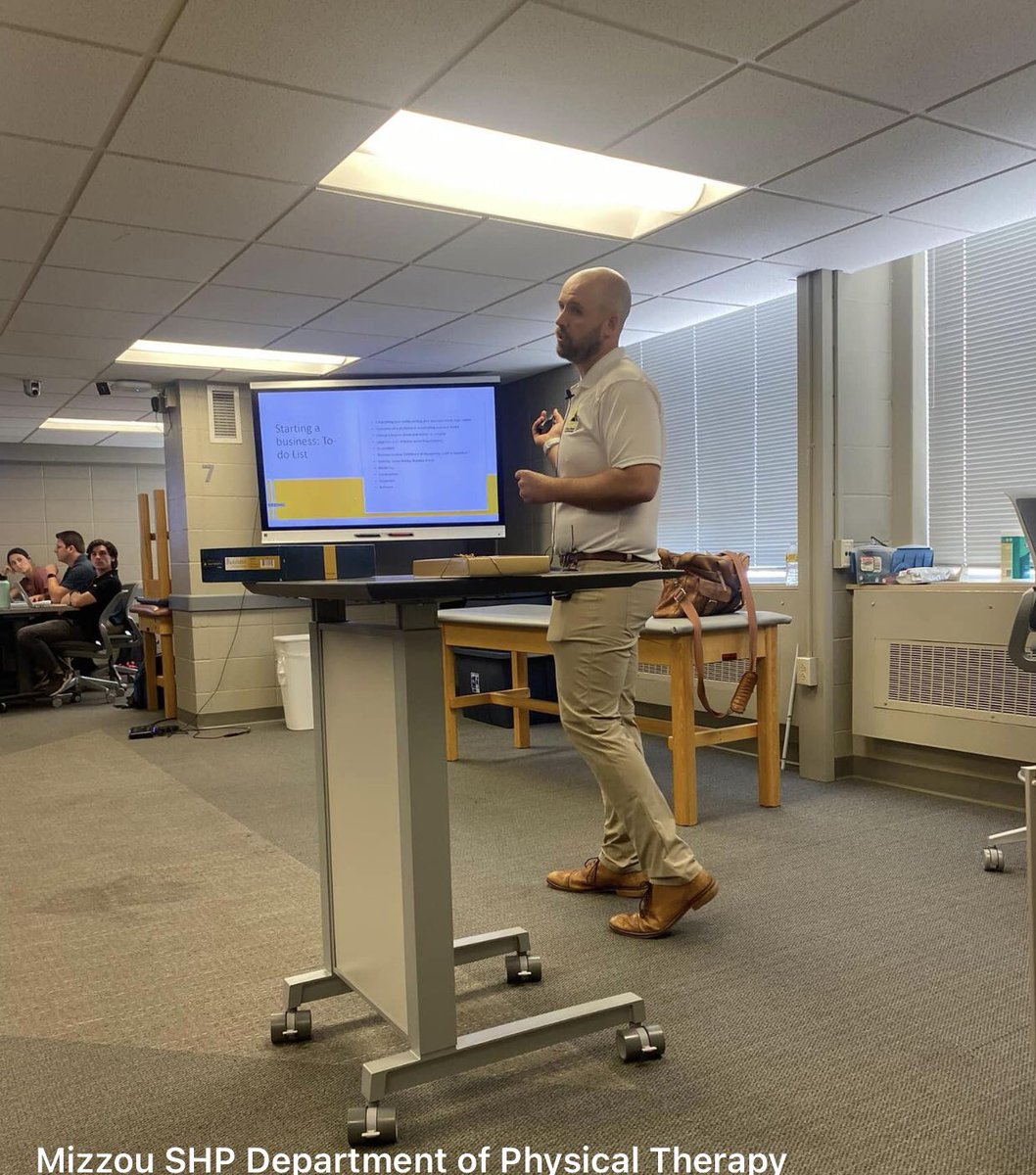 JakeMcfarlandPT's tweet photo. This weeks guest lecture was at @Mizzou physical therapy program. We taught their students about cash physical therapy, biomechanics, and building networks in physical therapy. Thank you for the opportunity! #adapt https://t.co/Yg6HaA6buw