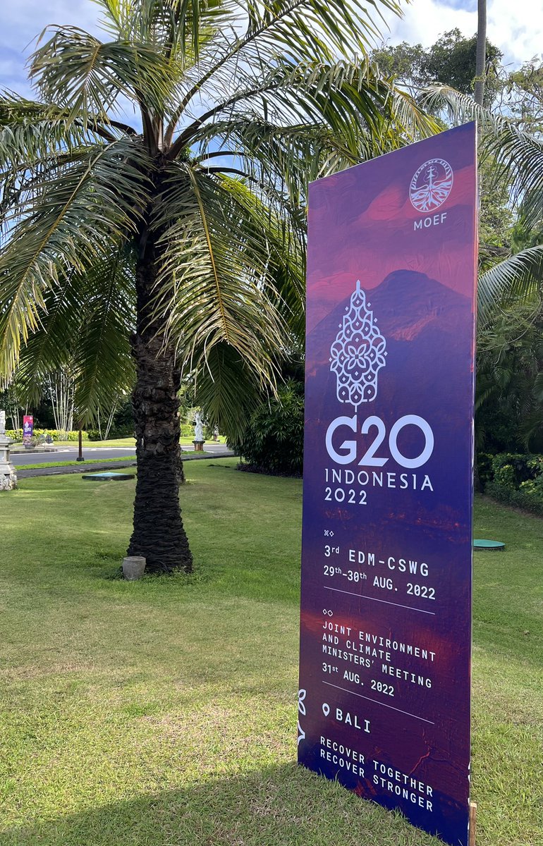 NadjaEmmanuel's tweet photo. “Collective action and global partnerships are essential to address global environmental challenges” said #KLHK minister Siti Nurbaya Bakar at the #G20 Joint Environment and Climate Ministerial Meeting in #Bali. However, officials have been unable to agree on a joint communique. https://t.co/nV6OVydXBa