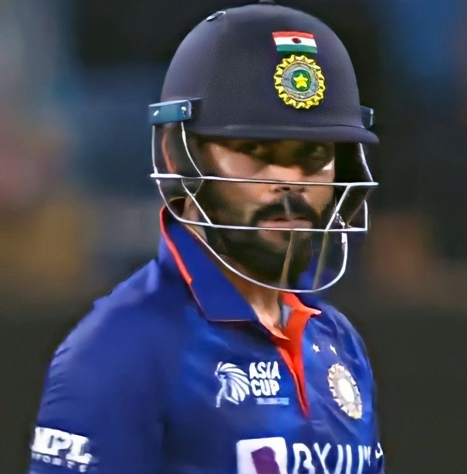 MishiAmit's tweet photo. Silence in the jungle is a proof.. the king is back. #IndvsHK https://t.co/M3YH3Wa38H