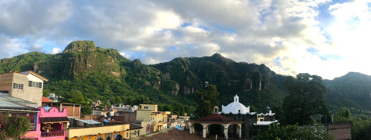 DiariodeMorelos's tweet photo. Una hermosa vista desde #Tepoztlán #Morelos, nos regalan esta mañana.

📸 @Chilukaas https://t.co/R9xGb7IAz7