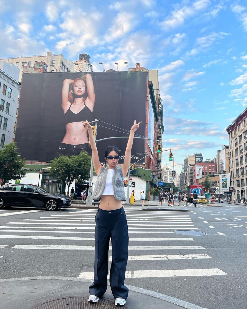jennie pics tweet media
