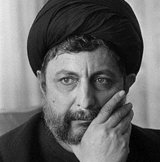 Aziza31897100's tweet photo. أكتبو على مداخل قرانا وبلداتنا: لو خيرتمونا بين الجوع والخضوع، نستأصل أمعاءنا بأيدينا ولا نركع..
#الإمام_المغيب_السيد_موسى_الصدر https://t.co/hZmgtTUHBs