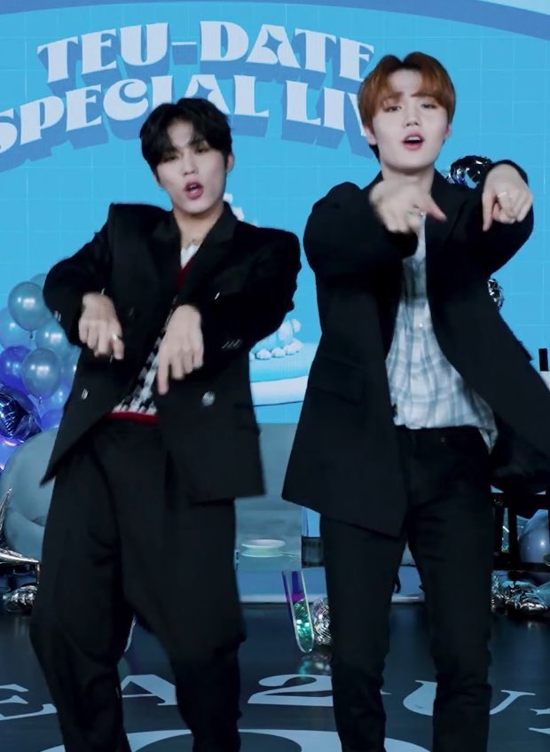 DOWOOLOOKS's tweet photo. august gave us this dowoo🥹🫶🏻 https://t.co/8S4wnUAHCT