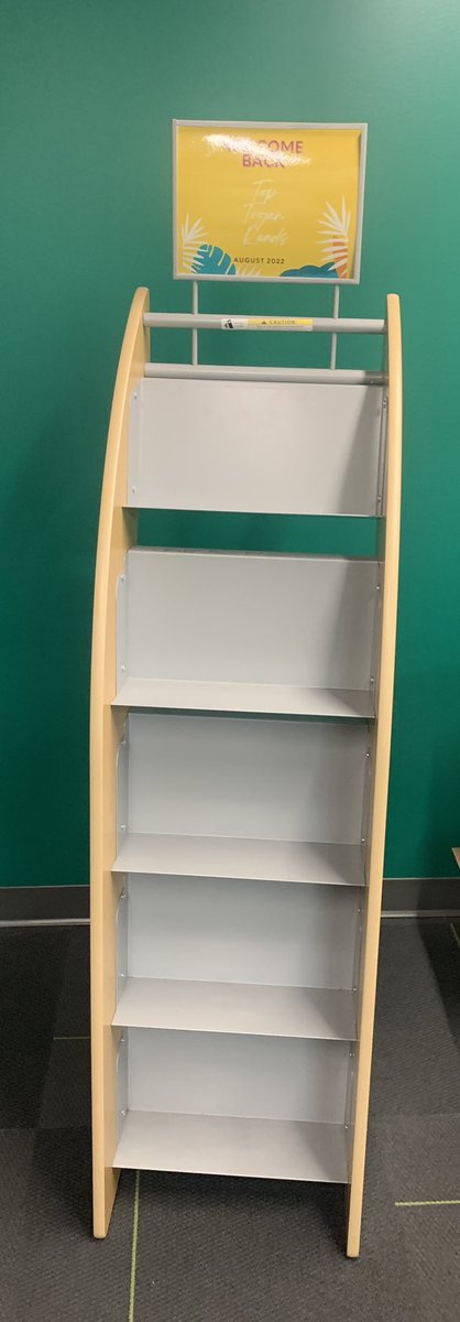 NSHSLibrary_CFB's tweet photo. We’ve been #clearedout @NSHSLibrary_CFB! Love seeing these books 📚 MOVE! #cfblibraries #greenandgoldenyears #trojansread https://t.co/5S5YLfnZXz