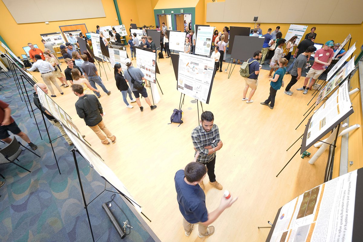 PurdueAgronomy's tweet photo. Purdue Agronomy and the Purdue Agronomy Center for Research and Education (ACRE) hosted Experience ACRE on August 4th.
Mark your calendars for August 3, 2023 for the next Experience ACRE event.
#Agronomy #purdueag #purduefoodscience #Indianafarmers #acrepurdue https://t.co/roJquxMlLR