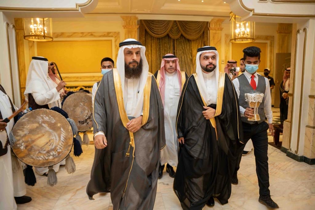 alsaeedfamily's tweet photo. احتفل ابن العم عبدالعزيز بن سليمان السعيد (ابوراكان) بزواج كريمته على فوزان بن محمد الفوزان، وذلك في يوم الخميس 27-1-1444هـ. 

بارك الله لهما وبارك عليهما وجمع بينهما في خير https://t.co/Jy5sKVhSvh