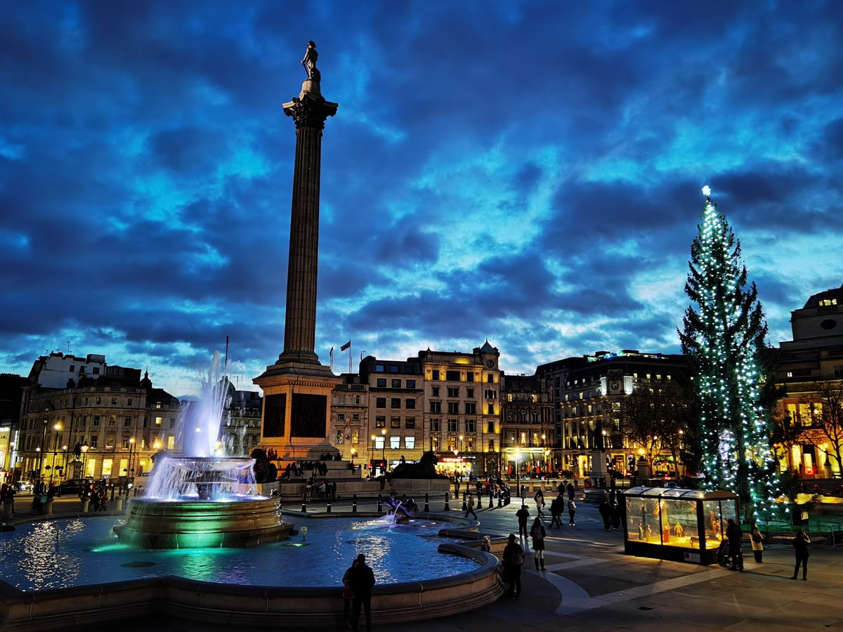 KathSkellon's tweet photo. Looking for a #hotel or #airbnb as part of a travel feature in the South Kensington area of #London week of 5th December for a feature if anyone has any contacts. #travelreview #prrequest #december #journorequest #feature #travelfeature #hospitality #Christmas #pressreview https://t.co/vzHIw9Issv