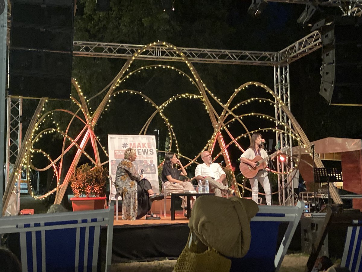 Cesvot's tweet photo. Ieri sera grande successo per il primo appuntamento di #Makenews con @mannocchia! Prossima iniziativa da segnare in agenda martedì 6 settembre con Lucia Goracci Spazio Ultravox, ore 19. https://t.co/pspkf2jmo7