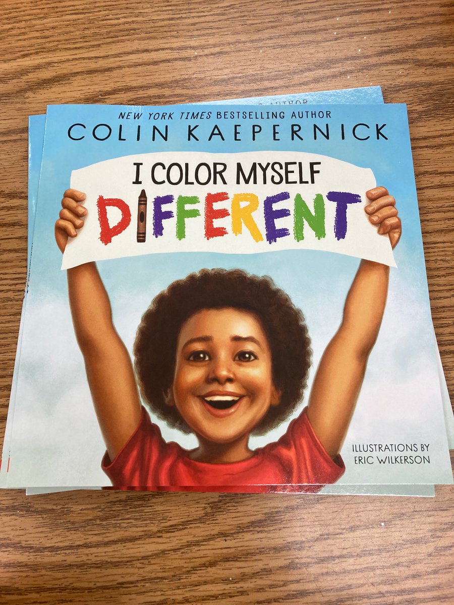 hawkceptional's tweet photo. Made an amazing purchase at the book fair today….. #RemarkablyEmpowering …
#IColorMyselfDifferently
#DifferentShadesOfLove
#SECSTRONG #FCS_SEC
@hapevillehawks
@HapevillePrin
@FCS_SEC
@FultonCoSchools
@MsBuffington1 https://t.co/ZRhll1UAAf