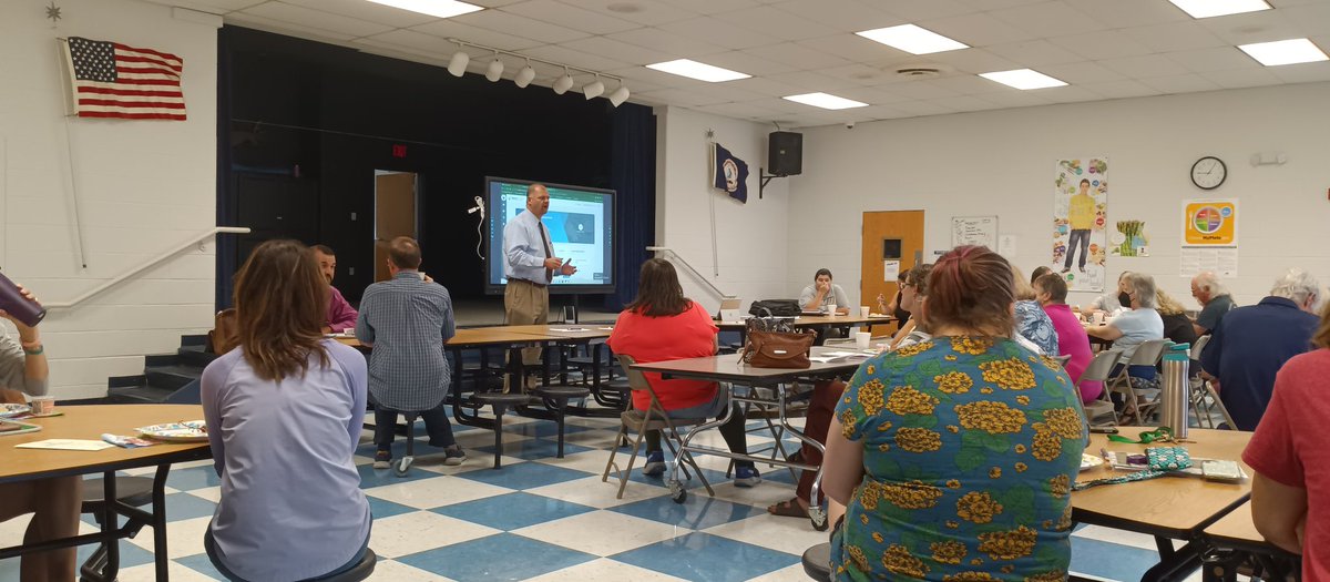 nmcabral's tweet photo. Dr. Maerz is presenting this morning to our bus drivers, substitutes, teachers, and assistants. #hcps_rams https://t.co/7Ogf93wcXx