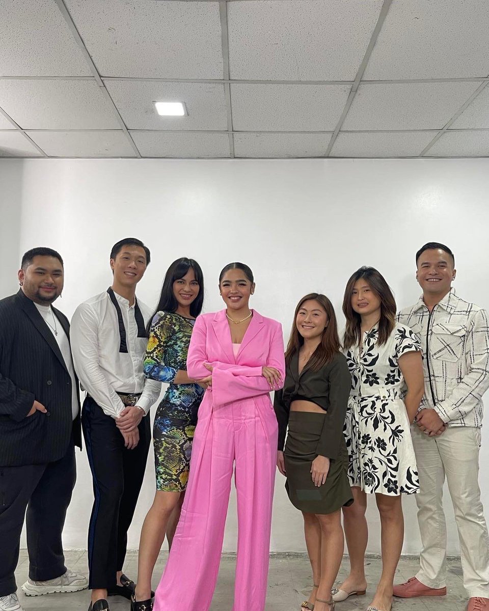 spiralalicee's tweet photo. At the age of 17, Andrea Brillantes was able to build a house for her family. 

At the age of 19, she is building her own EMPIRE. 

Andrea Brillantes will be the Youngest Celebrity CEO in the Philippines. 

HELLO CEO ANDREA

#CEOBlythe https://t.co/X2yfsBg8Sz