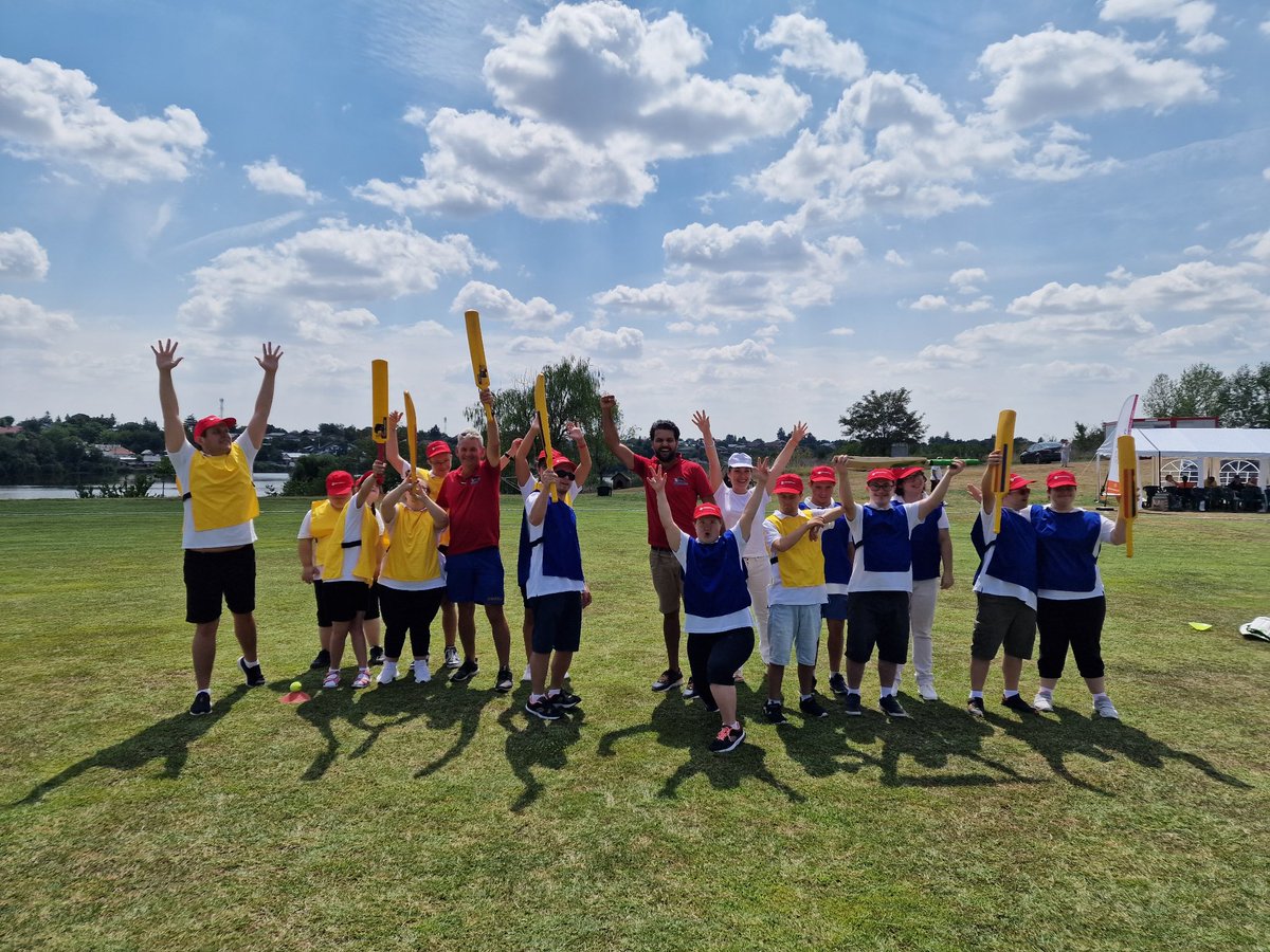 Federatia Romana de Cricket (Cricket Romania) tweet media