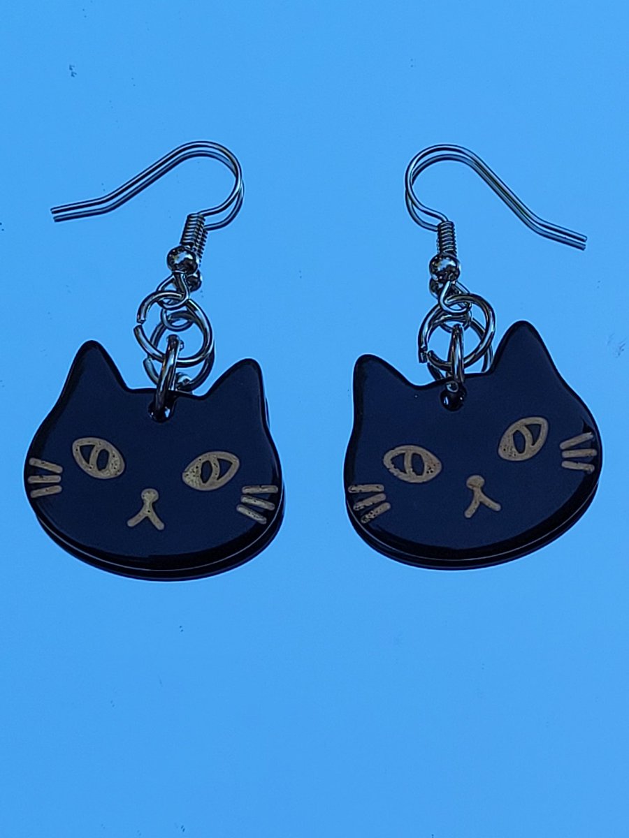 Delightful Dangles Co tweet media