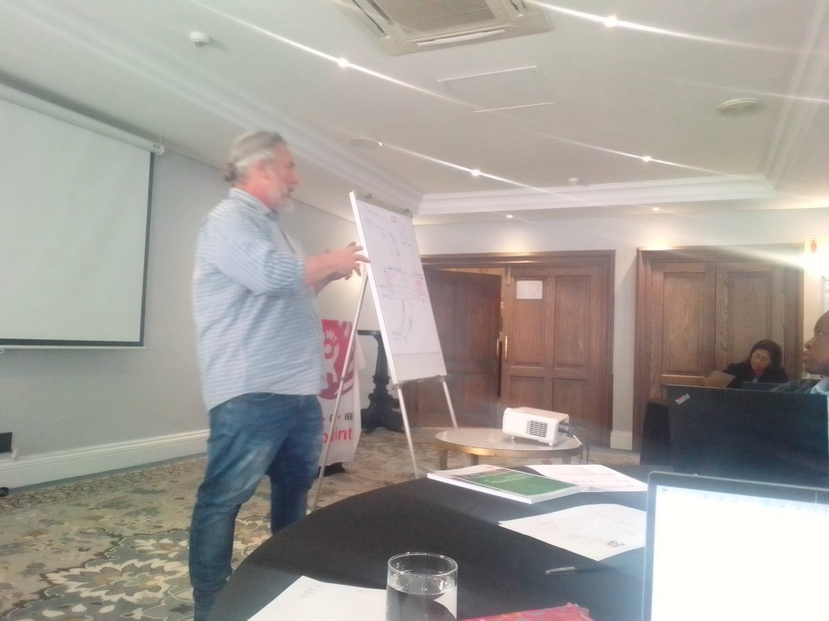 WaBoitumelo's tweet photo. Facilitator Mike Koen & NUM's Tebatso Mokoena discussed & demonstrated the practical advantages of a well-maintained database which includes 'live' information on membership,agreements concluded,companies organised, etc.#BWI #SACONET #TrainingOfTrainersAndAsbestosCapacityWorkshop https://t.co/JOnKSTGc21