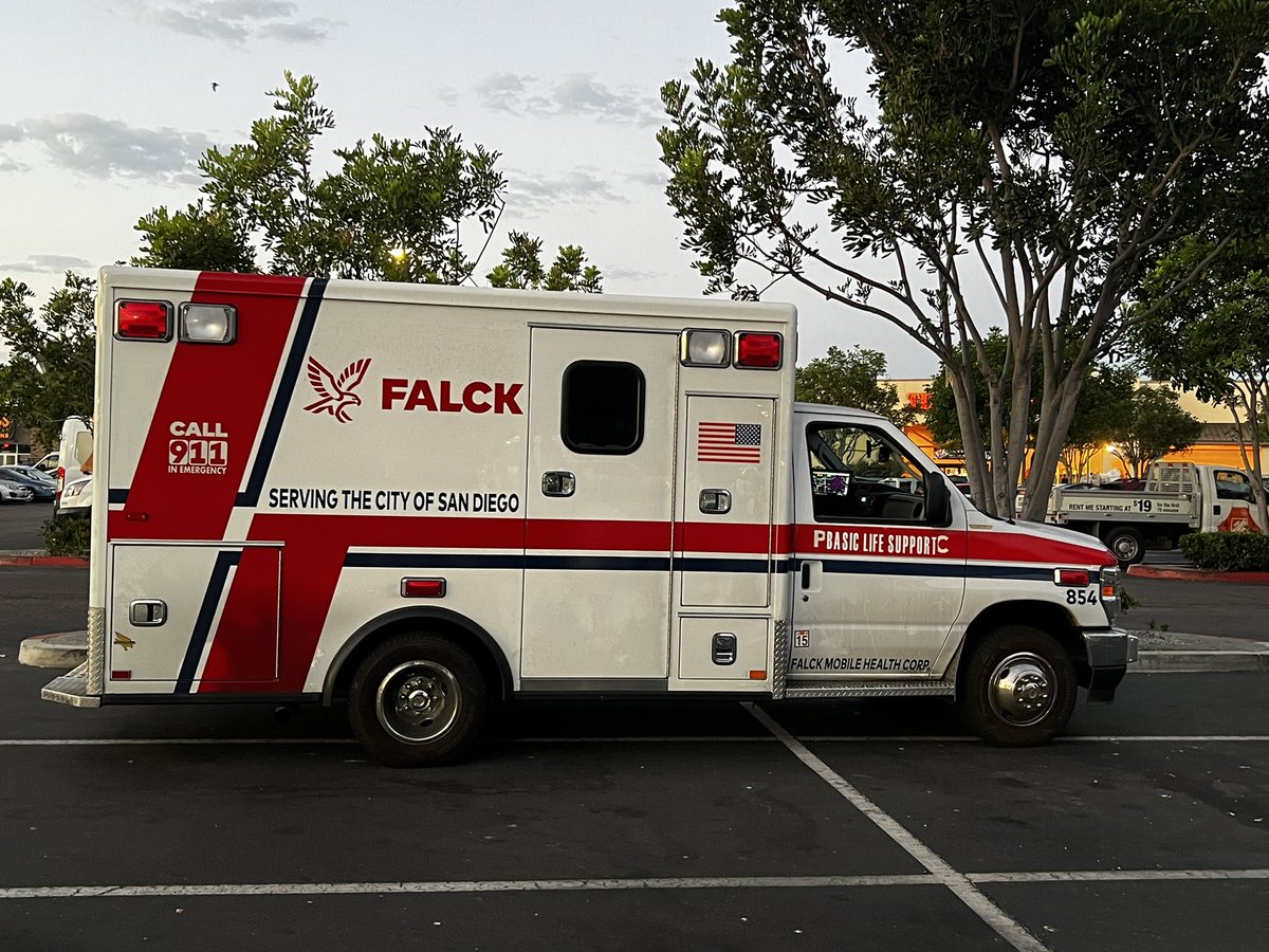 amie_zamudio's tweet photo. I have 18 people experiencing homelessness already in hotel rooms & want to scale up during the #SanDiego #HeatWave. Please help us proceed w life saving #solutions for our most vulnerable community members before they are under a yellow tarp.
#PriorProperPlanning #prevention https://t.co/rvZHtfs3j4