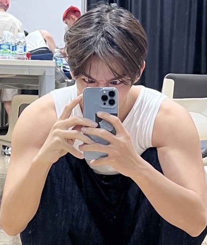 ᅠᅠᅠᅠ
ᅠᅠ
😾
ᅠᅠᅠᅠ

[ #UTOPIAIDOL ]