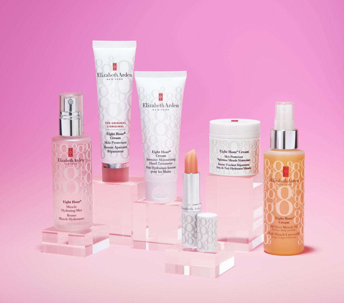 EArdenSA's tweet photo. A family portrait we love to see! 😍
Shop now @EdgarsBeauty @TAKEALOT @FoschiniSA @superbalist @TruworthsTweets @Clicks_SA @Dischem @WOOLWORTHS_SA
#AlwaysArden #EightHour #HydratedSkin https://t.co/TjhDHoCKPK