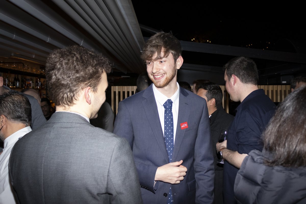 unmanned_life's tweet photo. During #MWC22 we organised a cocktail 🍸 party at Terraza Martinez. We had a special guest 🧙 and invitees had so much fun. Some of the best pics!
@GSMA @MWCHub @Telefonica @WayraGermany @Wayra #UnmannedLife #AutonomousFuture #TheFutureIsAutonomous #event #party #TB https://t.co/gBCCj7Ik9e