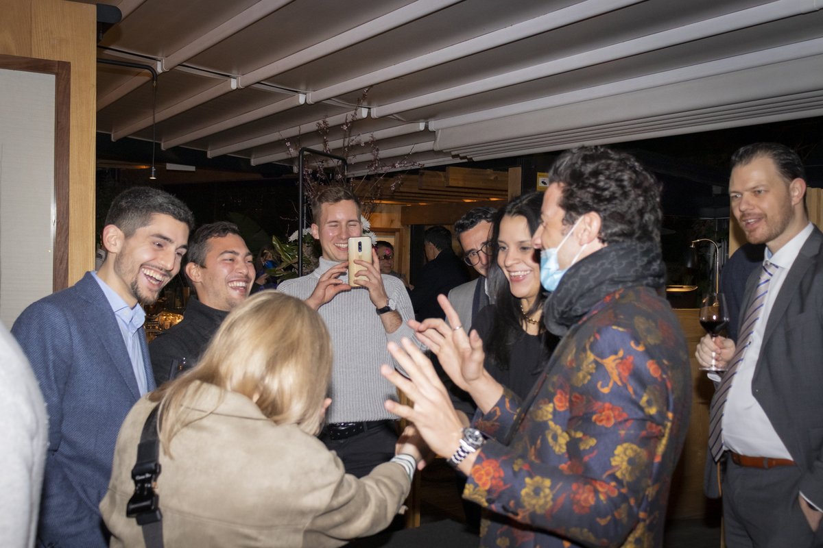 unmanned_life's tweet photo. During #MWC22 we organised a cocktail 🍸 party at Terraza Martinez. We had a special guest 🧙 and invitees had so much fun. Some of the best pics!
@GSMA @MWCHub @Telefonica @WayraGermany @Wayra #UnmannedLife #AutonomousFuture #TheFutureIsAutonomous #event #party #TB https://t.co/gBCCj7Ik9e