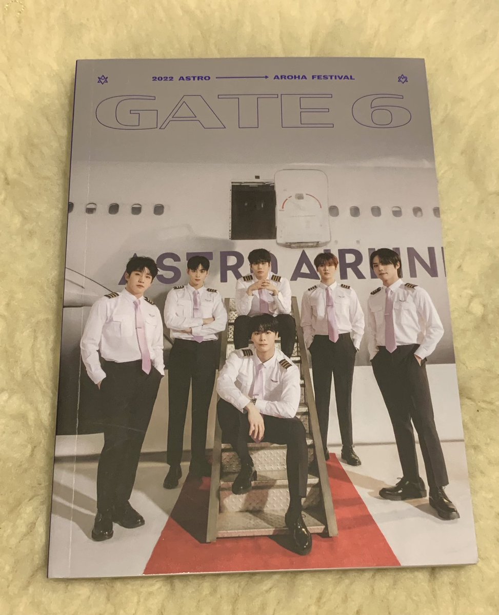 ERealtin's tweet photo. 💜 พร้อมส่งค่ะ AAF Gate 6 💜
- เซ็ตโปสการ์ด+ticket+id photo เมมละ 250฿/ อึนอู 350฿
- Guidebook 800฿
- สแตนดี้อึนอู 650฿
- Welcome Pack อึนอู 600฿
- Message Pop-Up อึนอู 350฿
- id card+สายห้อยคอ อึนอู 550฿

📦 30/50
dm ถามได้นะคะ 🙇🏻‍♀️
#ตลาดนัดastro #ตลาดนัดอะโรฮ่า #อะโรฮ่าเซ็นเตอร์ https://t.co/YL0XGv0XzG