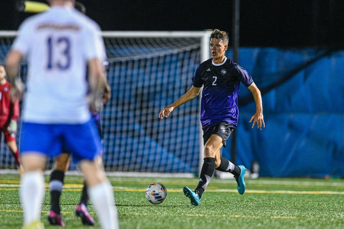 UBPurpleKnights's tweet photo. Come on out to Knights Field this evening as the UB men's soccer team hosts AIC at 6 pm.  If you can't make it out, you can follow all the action at https://t.co/FpYNfd3iw2 https://t.co/JwKOu7b7d8