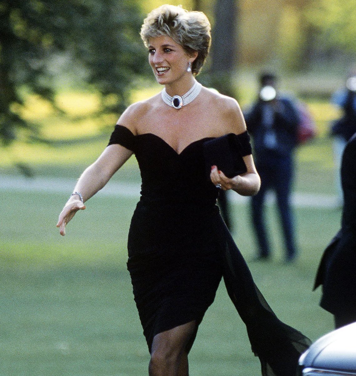 mat711's tweet photo. Diana, Princess of Wales. Died on this day in 1997. One of the most talked about and photographed ladies of her time, her legacy lives on through her family and the world she created. #spencer #spencerfamily #diana #princessofwales #royal #althrop https://t.co/R4C3fFKKhO