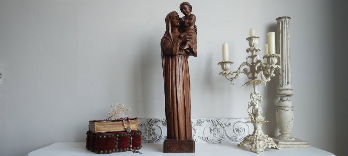 Voiledelin's tweet photo. Grande statue de la Vierge à l'Enfant en bois sculpté, circa 1950 https://t.co/1jGYQnon2l #statuedelamadonne #antiquestatueviergeenbois #antiqueViergeboissculpté #statueDivineCaresseenbois #sculptureboisViergeEnfant #sculptureboisViergeMarie #sculptureViergeenfantJésus https://t.co/LNwPvu6d3Q