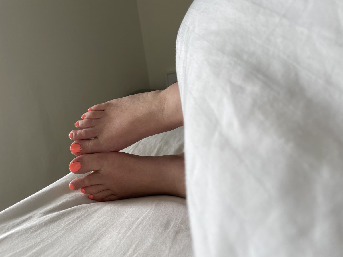 <a href="/OnIyFansNewbs/">OnlyFans Newbs</a> onlyfans.com/feetfirstfun.