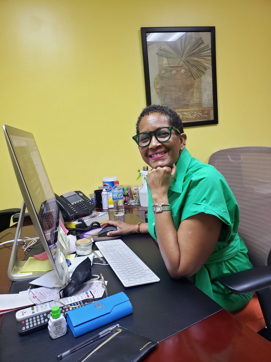 CarolMartindale's tweet photo. After a much needed break, I'm BACK!!!!
#worklife #mediaboss #media #barbados #journalism #onpoint #nation246 https://t.co/Sz2tATZIsH