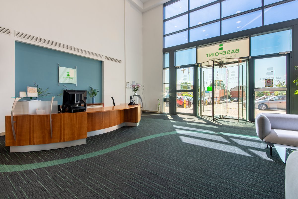 basepoint_camb's tweet photo. Our work solutions are designed specifically to meet the needs of large and small businesses. Our global network of workspaces allows your employees to work anywhere. Access to private offices, coworking spaces, meeting rooms, and lounges
#network #basepoint #camberley #work https://t.co/1pRYHvrezu