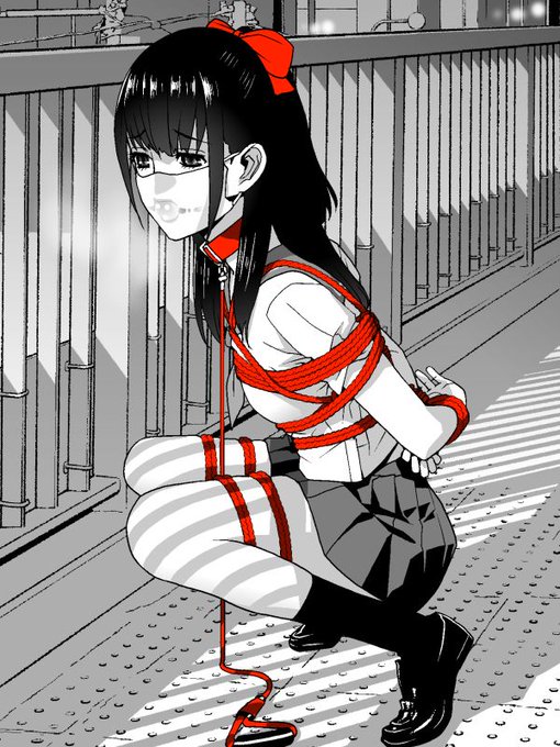 口がポイントかな 