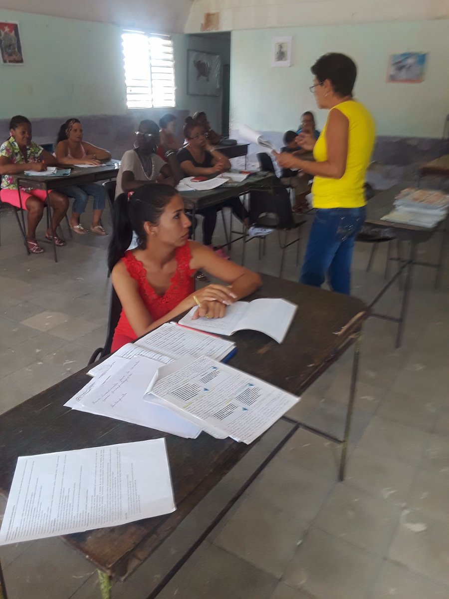 PrimariaJosMac2's tweet photo. Tema Metodológico impartido por la Psicopedagoga de nuestra institución educativa José Maceo Grajales. https://t.co/6u8ZXRPkiS