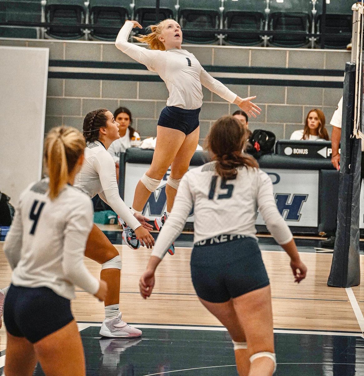 Edmond North V-Ball tweet media