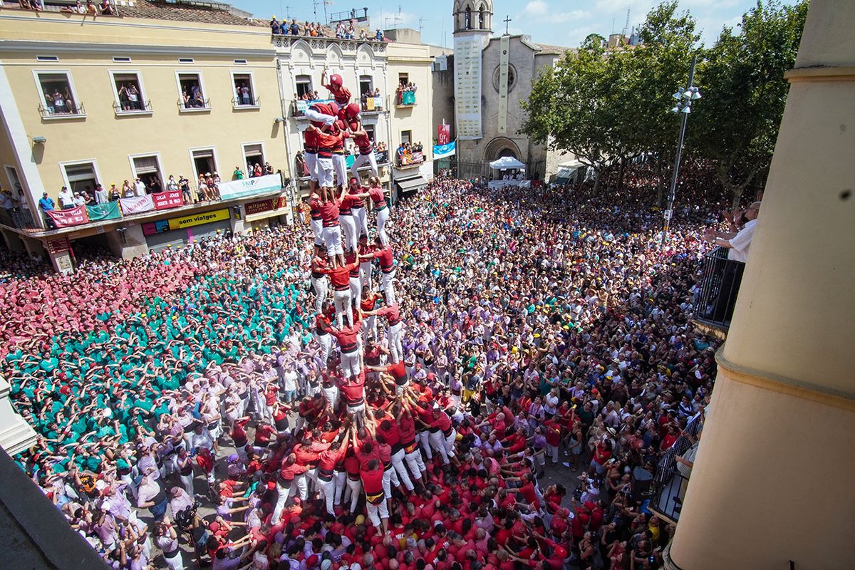 paucorcelles's tweet photo. Els castells de la @jovesvalls ahir a Sant Fèlix.
Moltes felicitats per l'actuació!!!😉
.
.
.
#fmvila #stfelix22 #stfelix
#joves #collajives #collajovesxiquetsdevalls https://t.co/zYyIDf0eTI
