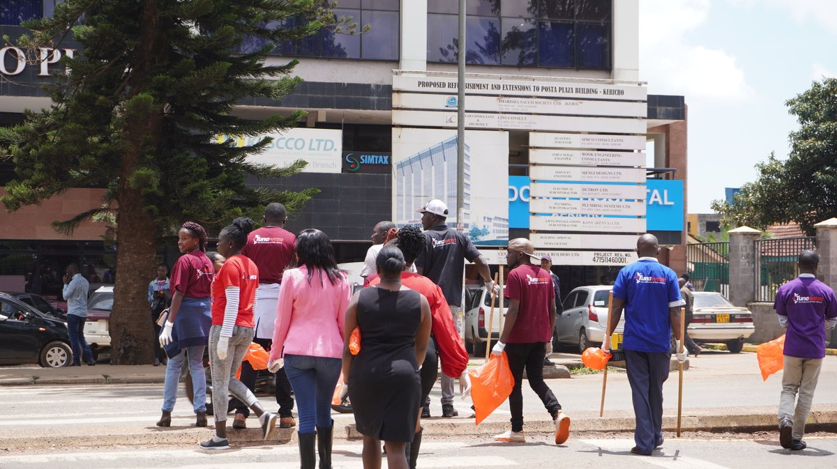 elfafrica1's tweet photo. After all, cleanliness is next to godliness.
Pamoja na @youthdayofservice @leapafrica na @dow_official
Hongera kwa kazi safi Viongozi!
#elfafricaimpact #elfat10 #beyond10 #youthdayofservice2022 #YouthfulandUseful #youthday2022 #YDOS2022 https://t.co/t7DBrrSbOI