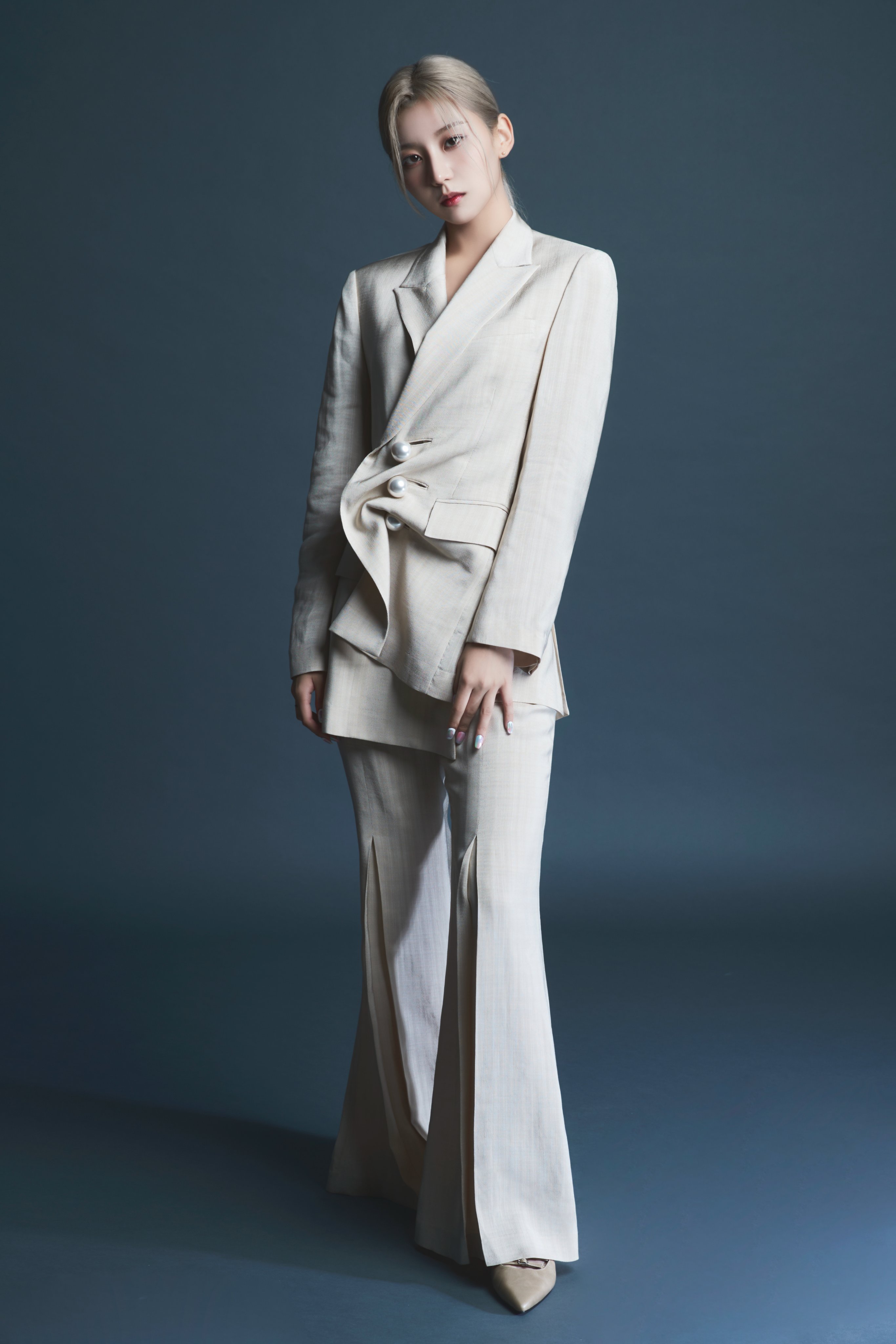 FbfmcrdUUAAHSrB?format=jpg&name=4096x4096