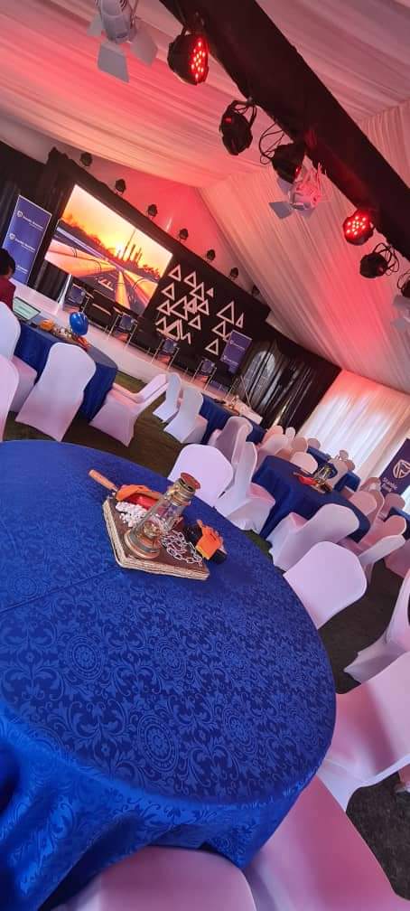 bp_ugofficial's tweet photo. It was all #BeautifulPieces at the Stanbic bank Oil and Gas symposium event.
Check out what we had on our sleeves in the pictures. For all your corporate events. Call or WhatsApp us on +256772834127
#StanbicBank #BeautifulPiecesUg https://t.co/cbYNcG70VL