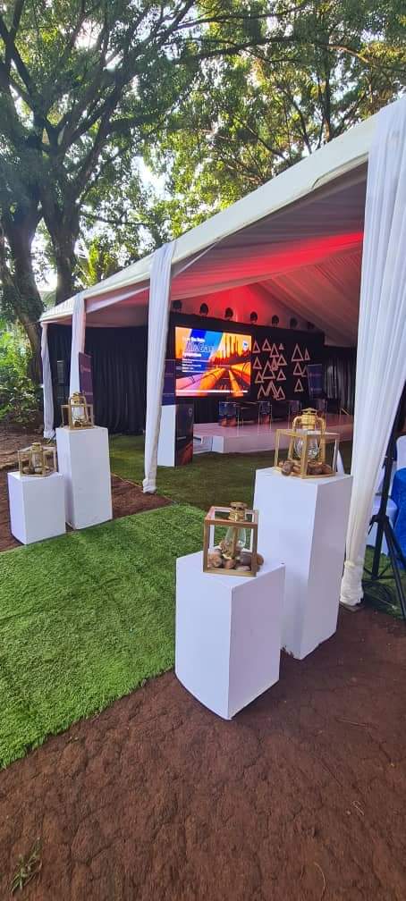 bp_ugofficial's tweet photo. It was all #BeautifulPieces at the Stanbic bank Oil and Gas symposium event.
Check out what we had on our sleeves in the pictures. For all your corporate events. Call or WhatsApp us on +256772834127
#StanbicBank #BeautifulPiecesUg https://t.co/cbYNcG70VL