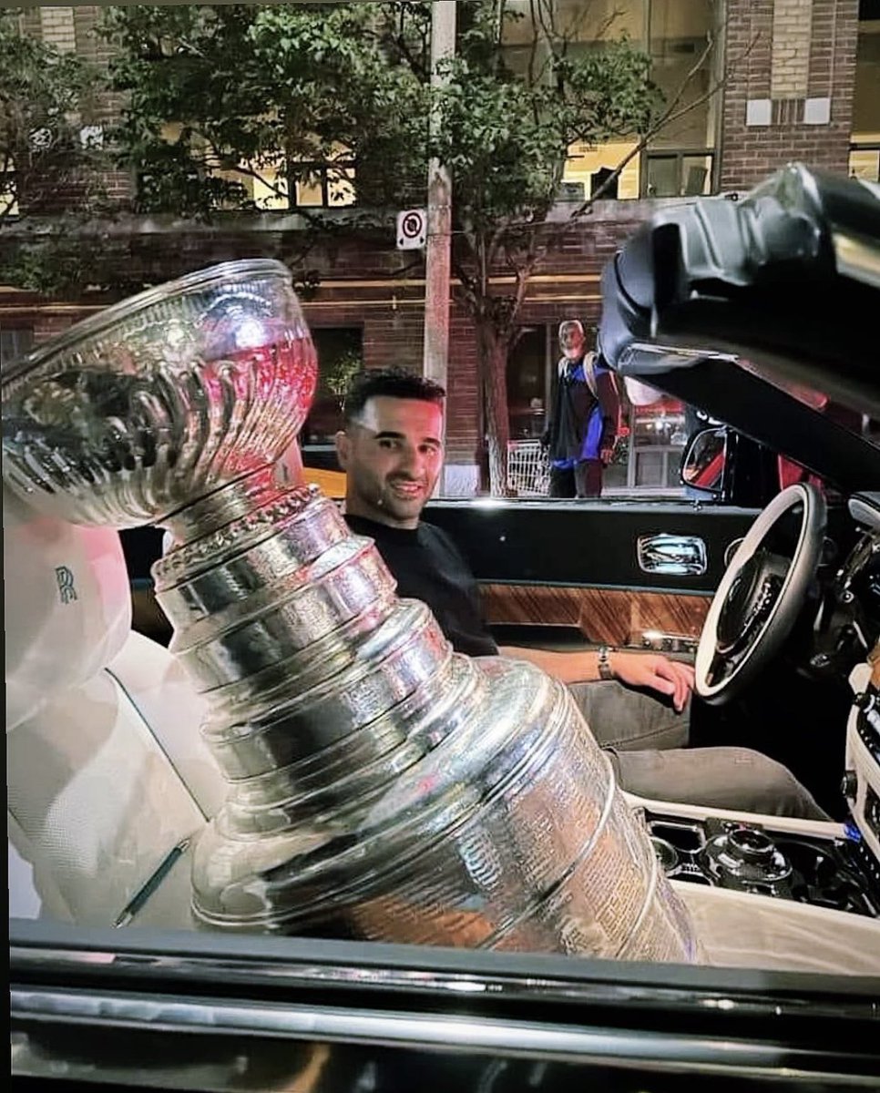 UNCanada's tweet photo. List this under photos that go hard 🏆 @43_Kadri https://t.co/Ue2L1eqtvx