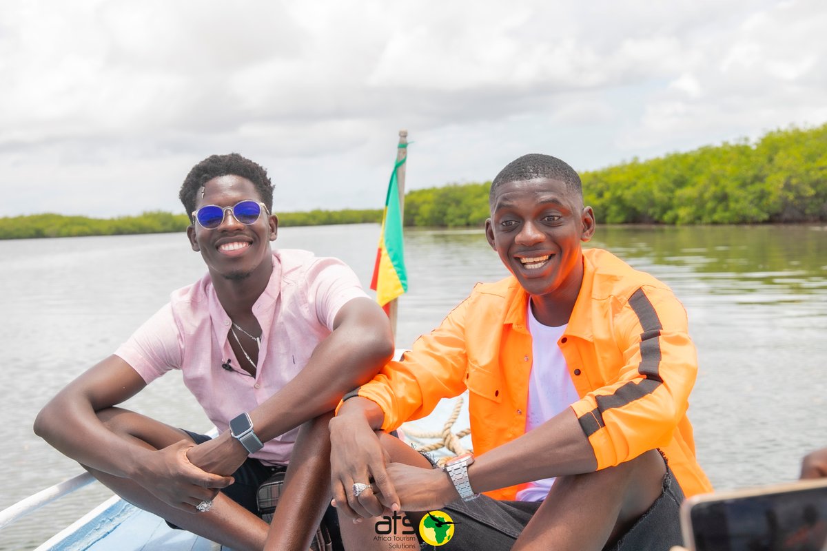 AfricaTourismS1's tweet photo. Des sourires et de la bonne humeur au Saloum 😊
cc @DuduFdv & @jaawketchup
#africatourismsolutions #aventuriersdusaloum #Stopwondering #Startdiscovering #fossemou #sundaytour #mangrove #sustainabletourism #tourism4Dev #travelblogger #Westafrica #Taamusenegal https://t.co/VRDd4CWOVW
