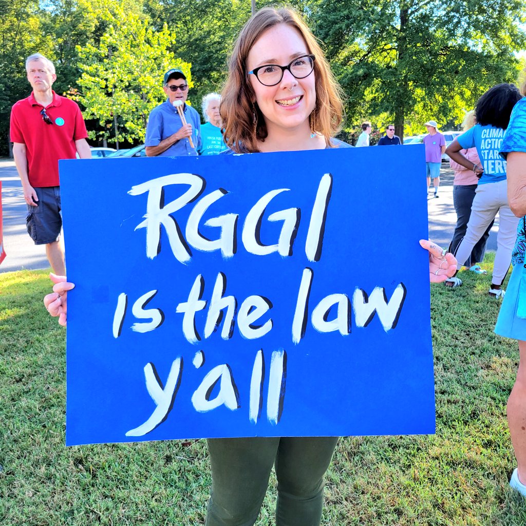 VirginiaLCV's tweet photo. 🚨#LiveTweeting 

Virginia LCV's own Lauren Alexander says "Governor Youngkin lacks the authority to undo or reverse laws passed by the General Assembly, including our membership in #RGGI!" https://t.co/g3QPMdtqDg