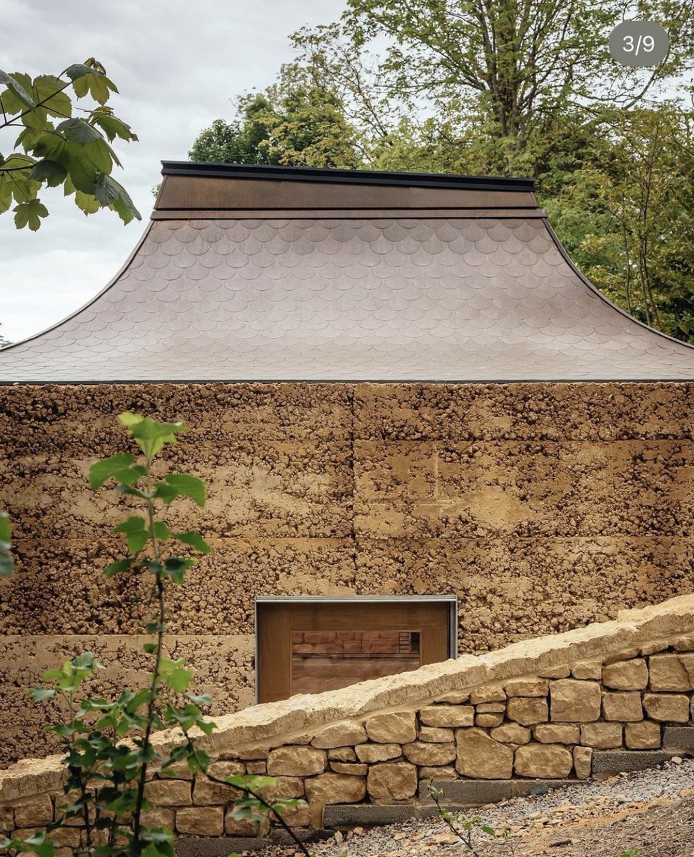 linear_magazine's tweet photo. A yoga studio in the UK https://t.co/x8M9sJPzvq