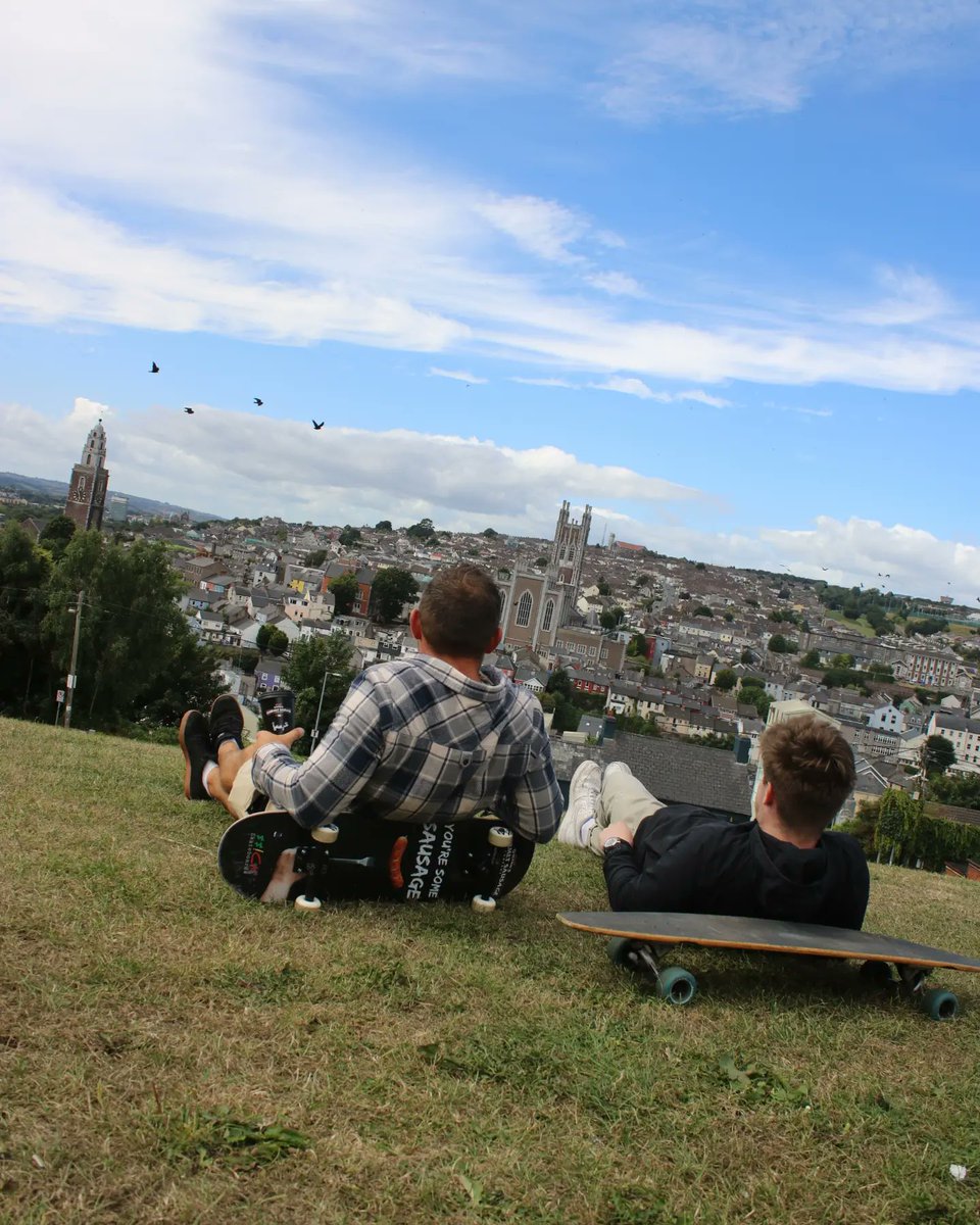 oflynnssausages's tweet photo. O'Flynn's Skateboard Pics Pt.1 📸

Check out our Instagram Reels video to check out the Skateboard video 🤟

#ProperSausages #corkcity #Skateboard #irishskateboard #corkskating #skateboardcommunity #content #irishfood #Irish #corkfood #oflynns #repal #goodfood #streetphotography https://t.co/eytgAbZIpp