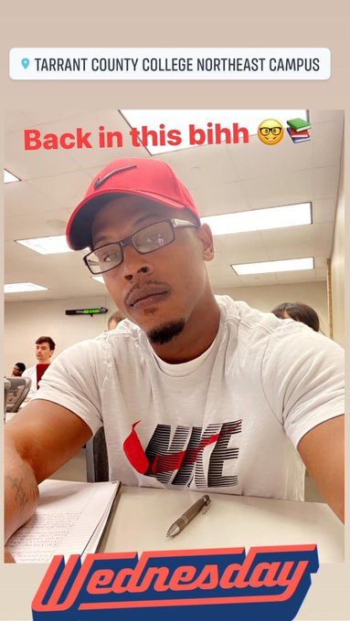 Good morning ✌🏽🤓📚 https://t.co/jtXDyCbamh<a href="/tag/texaztee"class="tags"><span>#texaztee</span></a>