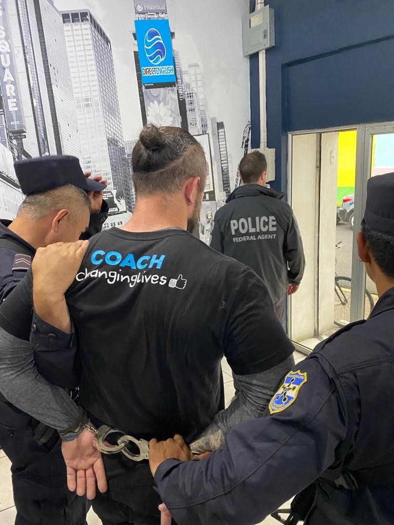 USMS_PSWRFTF's tweet image. U.S. Marshals 15 Most Wanted fugitive Raymond McLeod, 37, wanted by the San Diego Police Department for the 2016 murder of 30-year-old Krystal Mitchell, was taken into custody Monday afternoon by El Salvadoran law enforcement authorities. #usms #pswrftf #fugitive #sandiego