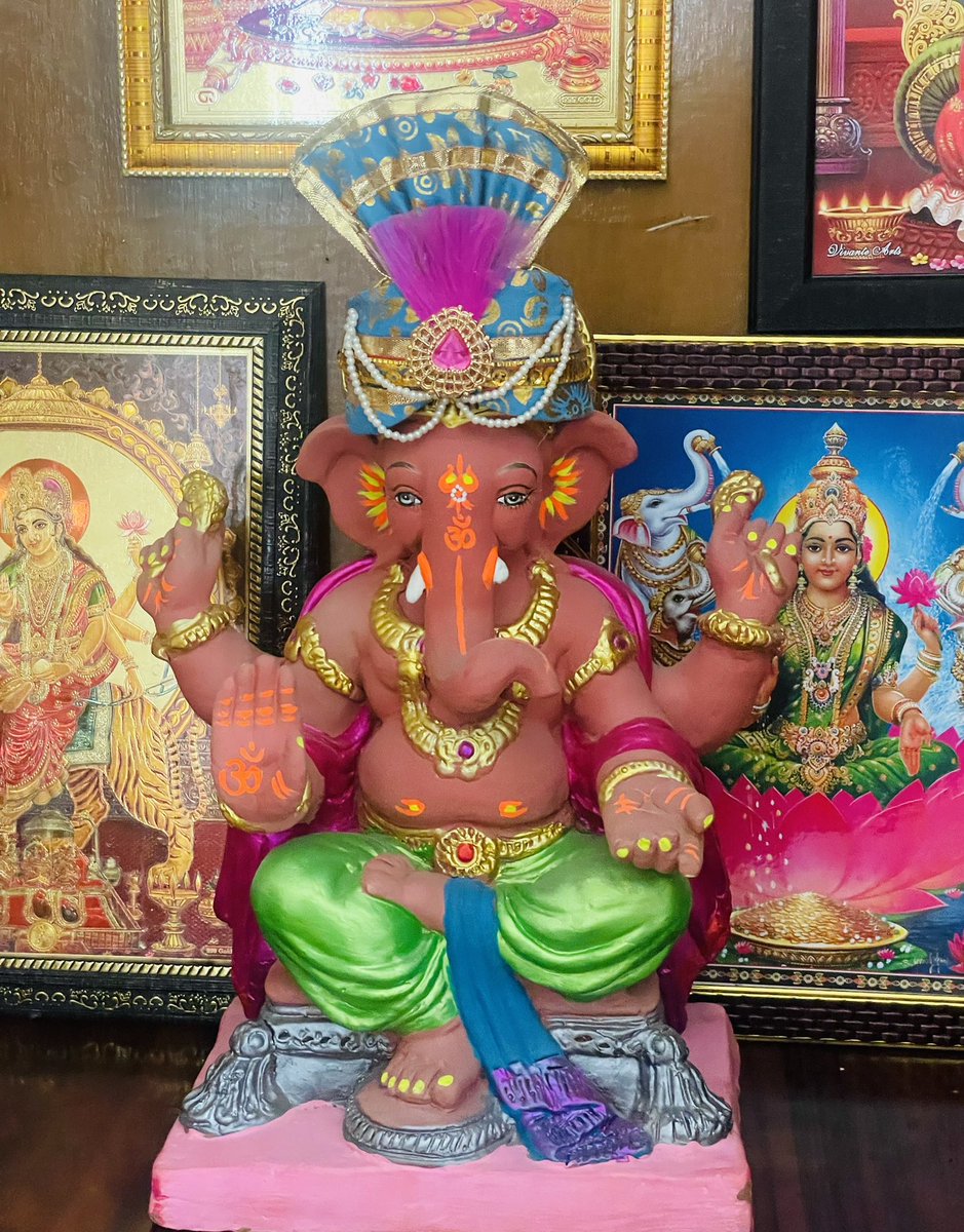 Ganesha arrives home