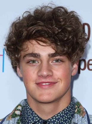 merlinpapin3's tweet photo. .@FredOL69007 On souhaite un Bon Anniversaire à #FinArgus qui a 24 ans , on peut le voir dans 

Queer as Folk
Clouds
Les Agents du Shield
The Gifted https://t.co/KESA5XeVeS